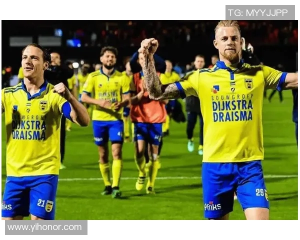 埃因霍温主场迎战赫拉克勒斯争夺联赛重要积分之战